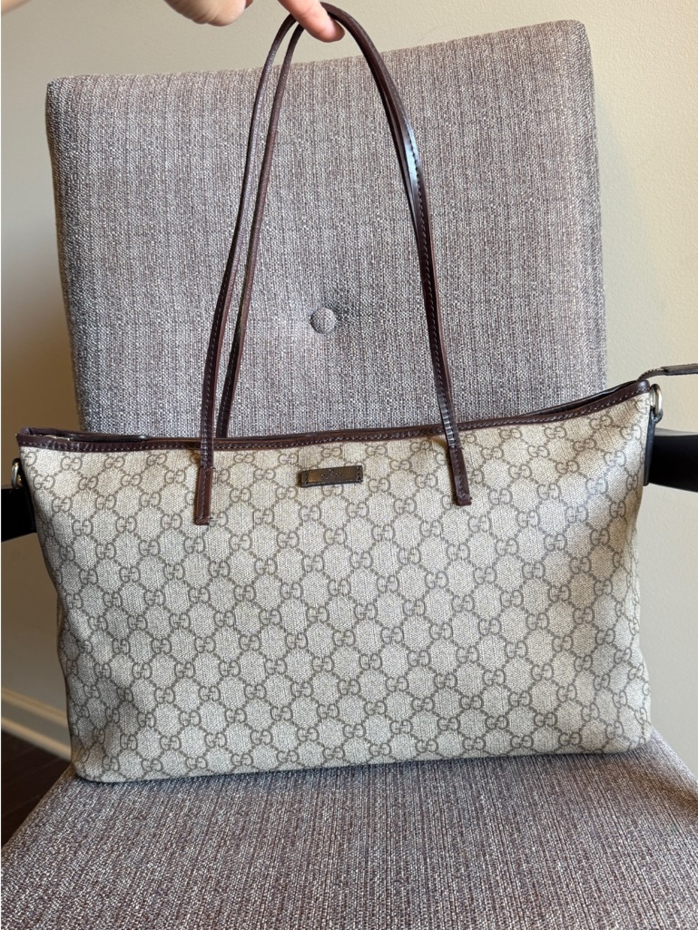 Authentic Gucci Shopping Tote Bag